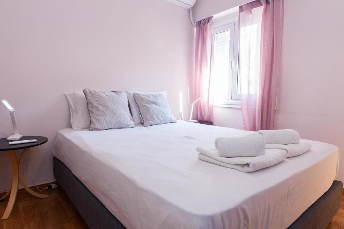Classical Beauty 3Bd Apt In Peacefull Nea Filothei Atene Esterno foto