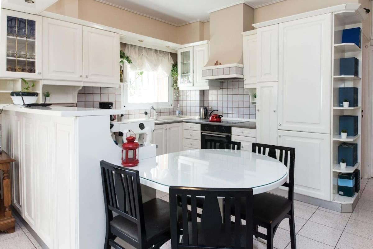 Classical Beauty 3Bd Apt In Peacefull Nea Filothei Atene Esterno foto